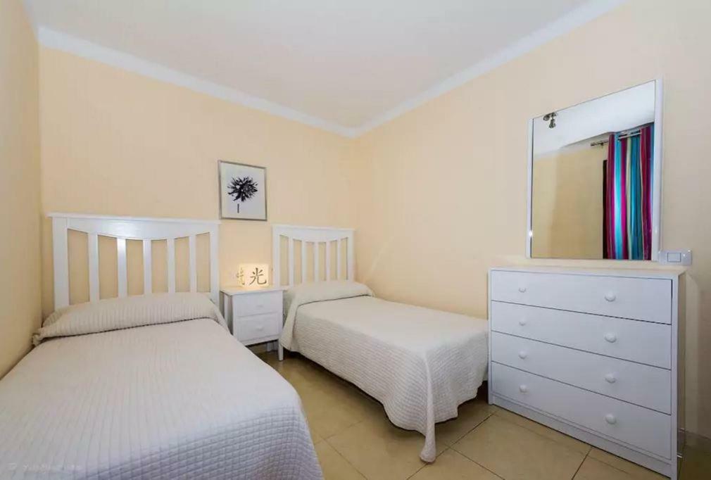 Apartment In Playa De Las Americas2 Экстерьер фото